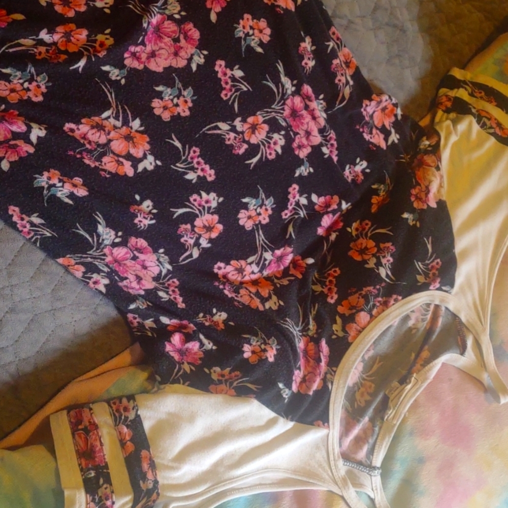 Floral, Cold Shoulder Shirt